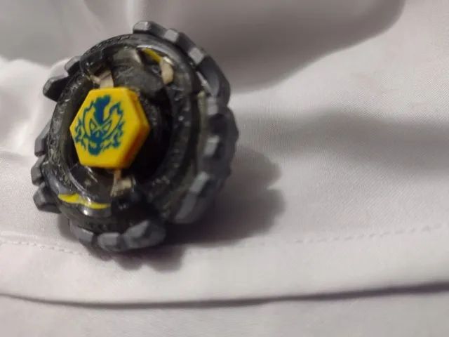 Beyblade Metal Fury Scythe Kronos - Foto 2