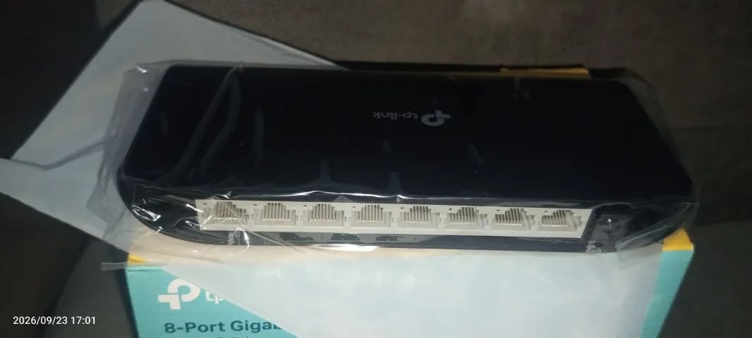 Switch Gigabit 8 Portas TP-Link TL-SG1008D - Foto 2