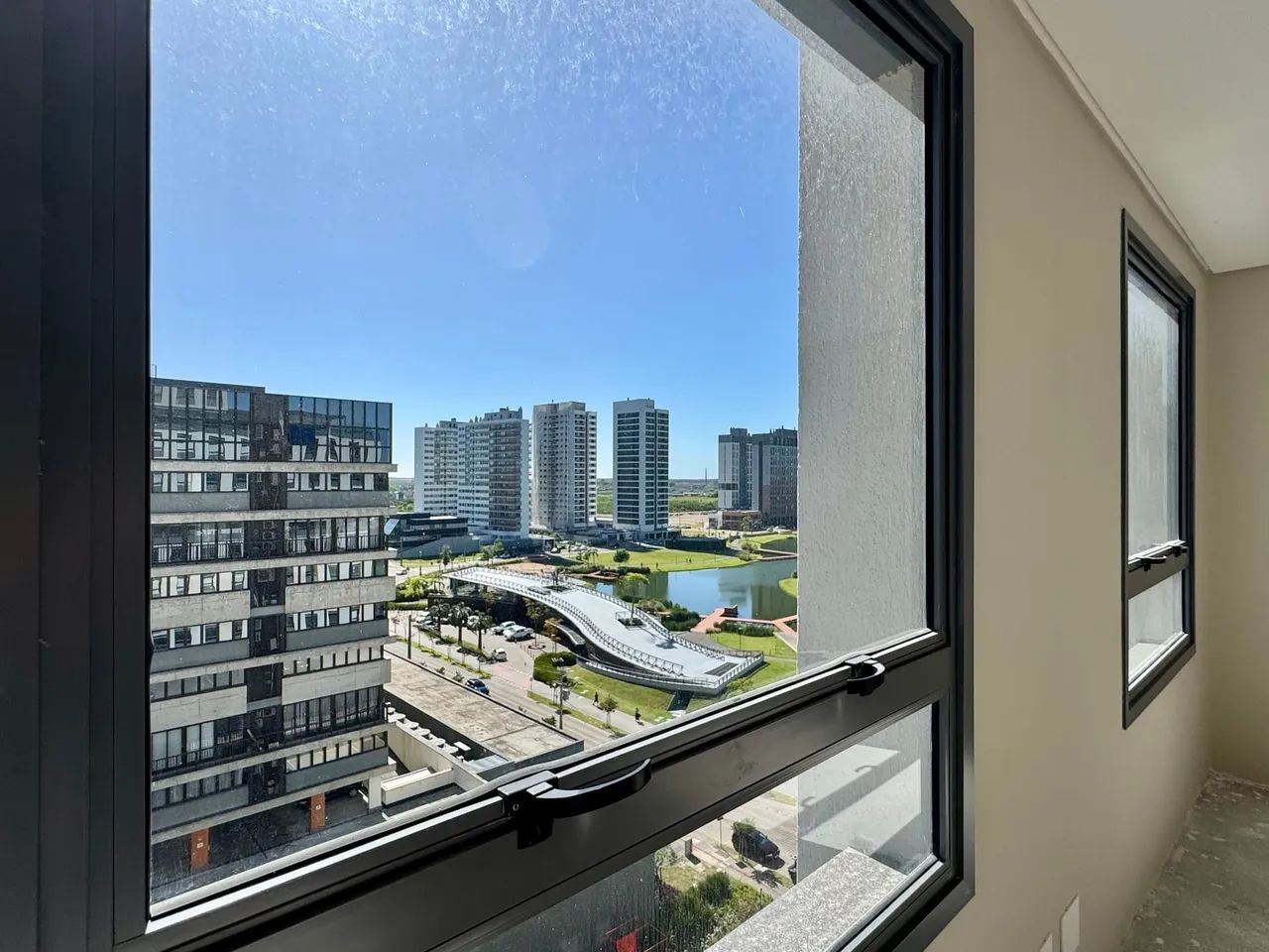 Sala comercial à venda no Edifício Vanguarda, Parque Una - 32 m², andar alto, vaga de gara - Foto 4