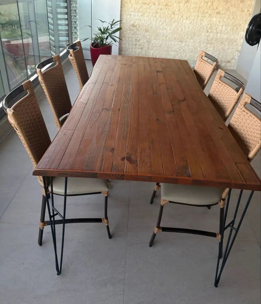 Mesa + cadeiras