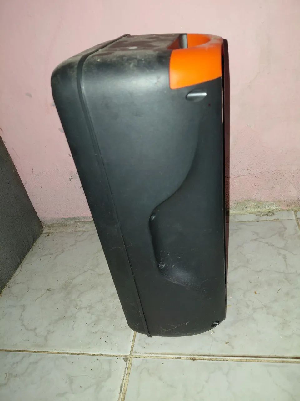 Vendo caixa de som com defeito  - Foto 2