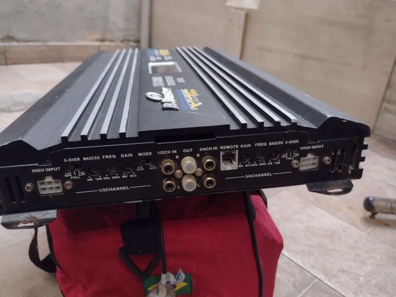 Vende-se um módulo Buster  3200 whatts