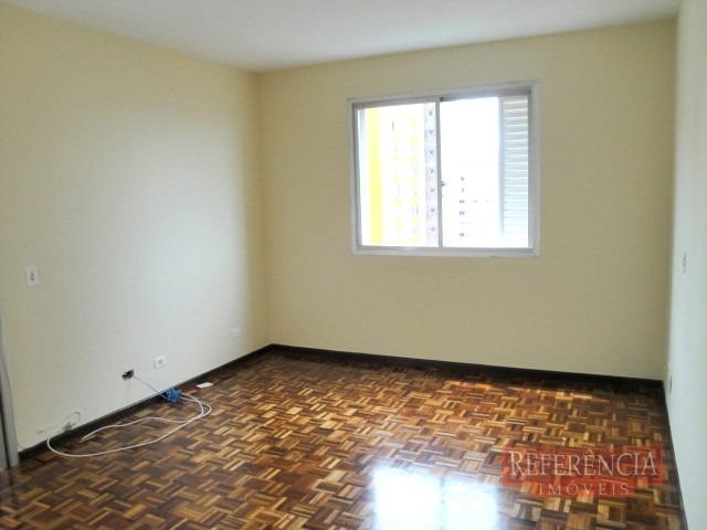 Amplo Apartamento, Reformado, Ensolarado com Ótima Localização, Próx. Colégio Bom Jesus - Foto 12