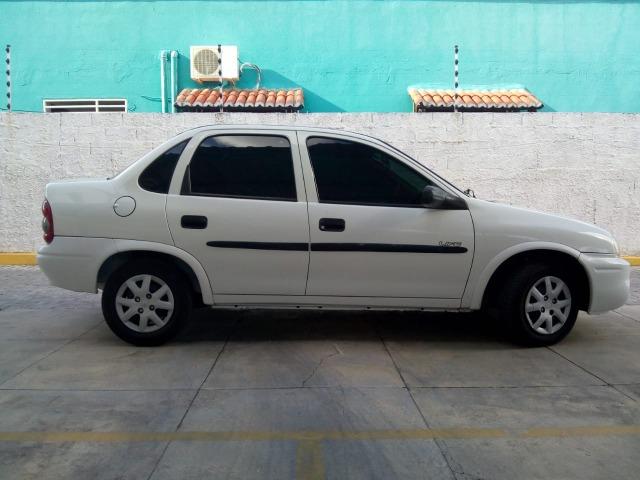 Chevrolet Classic 2005/2006 - Foto 3