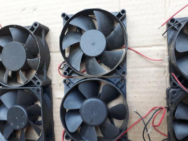 Lote 20 Fans Ventiladores Coolers Ventoinha Cpu Fonte Computadores Amplificadores Arduíno - Foto 4