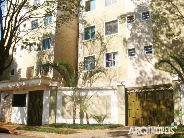 8045 | Apartamento à venda com 3 quartos em ZONA 03, MARINGÁ