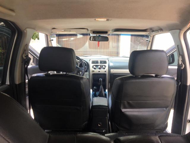 Nissan Xterra SE 2005/06, 4x4, reduzida com histórico de manutenção comprovada desde 2012 - Foto 5