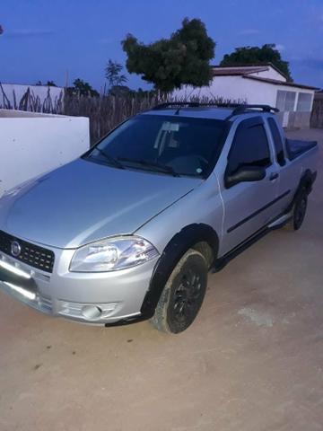 Vendo picap Strada ano 2011 completa