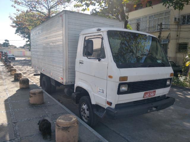 Somente venda - Caminhão VW 6.90 - 3/4 - baú ano 85 - R$ 30.000,00 - Foto 3