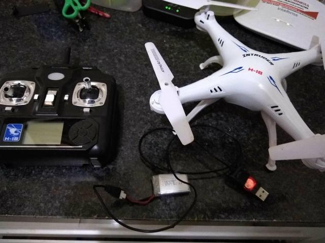 Drone - Foto 2