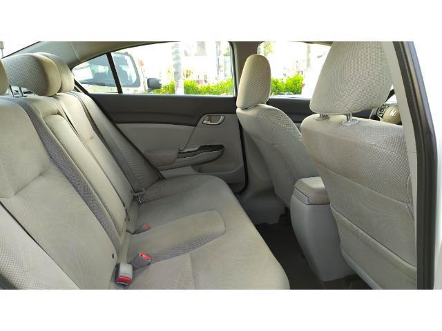 Civic Sedan LXS 1.8 Flex Mec. 4P - Foto 4
