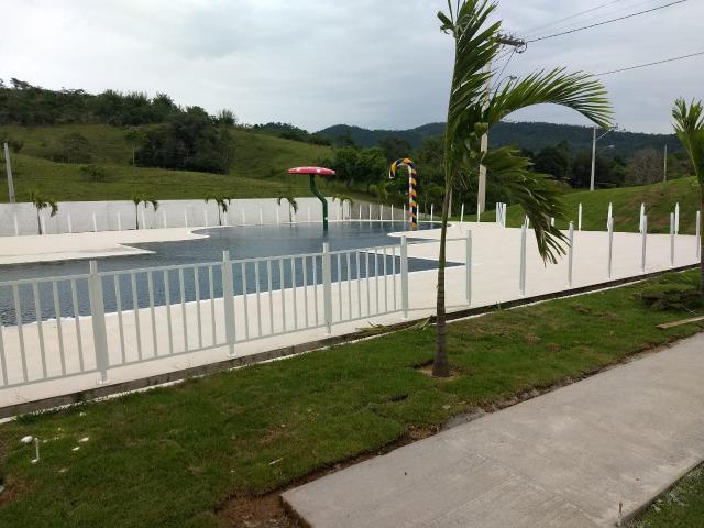 Condomínio Royal Garden - compre o lote e ganhe o projeto da casa ! - Foto 9