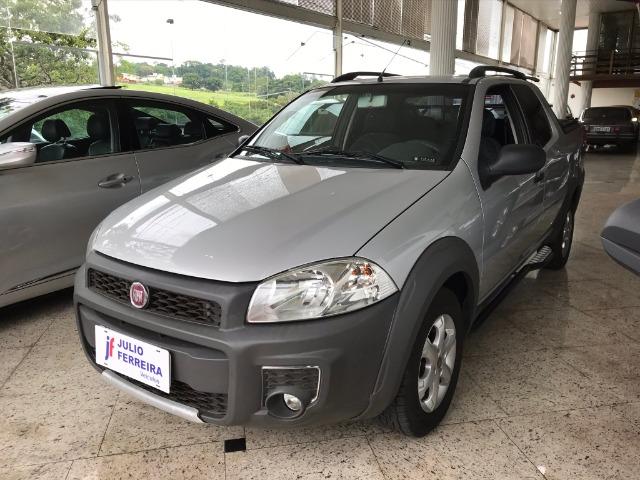 Fiat Strada 1.4 Hard Working 3P Flex Cinza