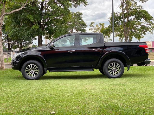 L200 Triton 2.4 Hpe-S AT 2018/2018 - 66.000km - 135.000,00 - Foto 3