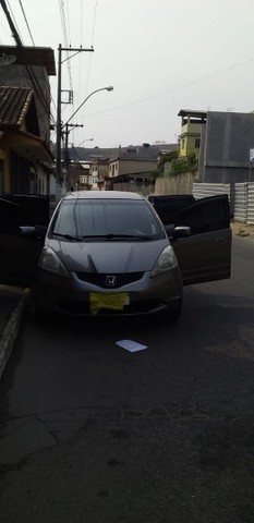 HONDA FIT MUITO NOVO