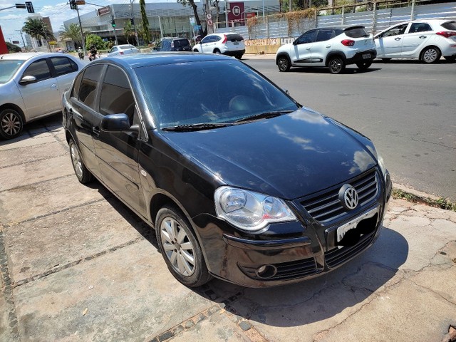 POLO SEDÃ 2009 1.6