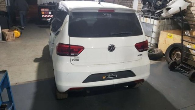 VW Fox 1.6 2016 Cambio Capo Airbag Farol Mecanica Motor Suspensão Porta Sucata - Foto 4