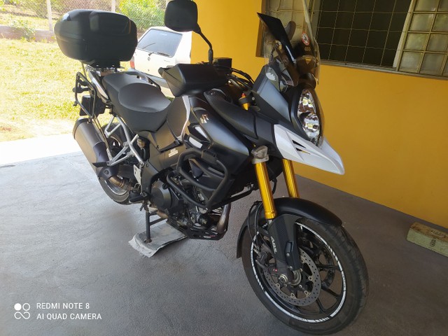 SUZUKI V STROM 1000