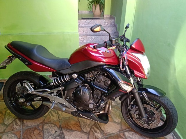 MOTO KAWASAKI