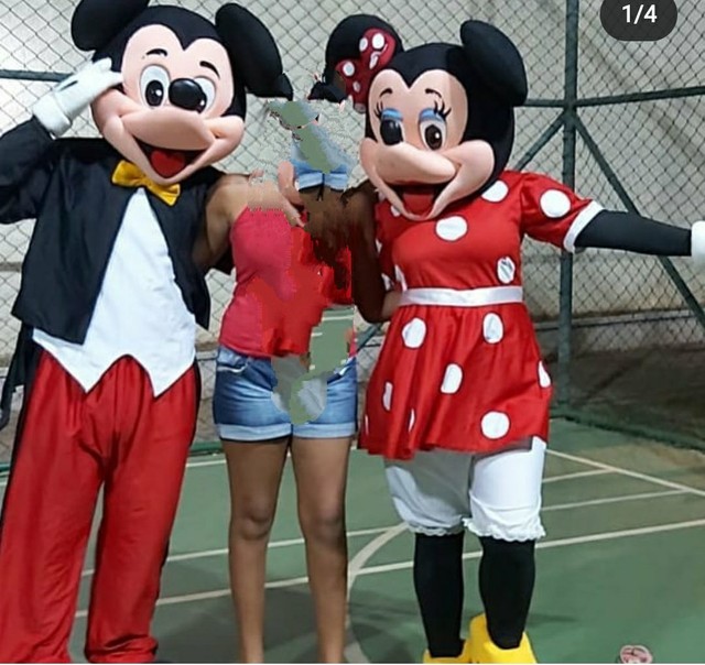 Fantasia Personagem vivo- mickey e minnie