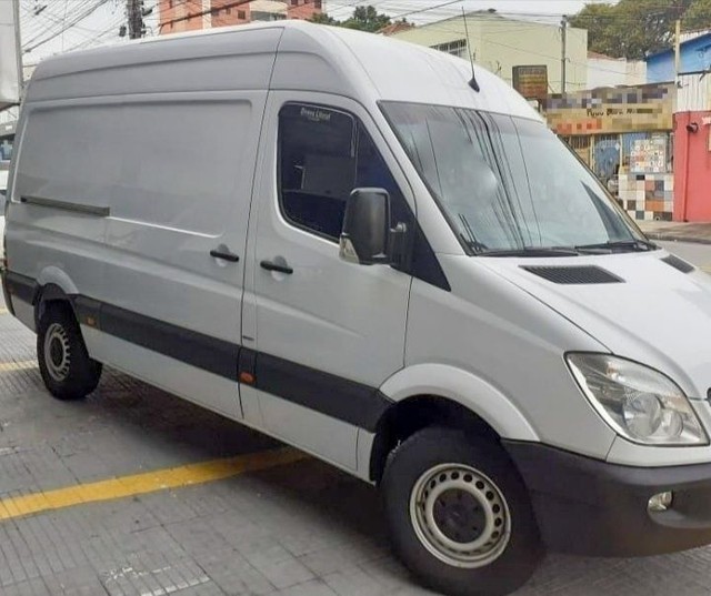 SPRINTER FURGÃO 311CDI ANO 2014