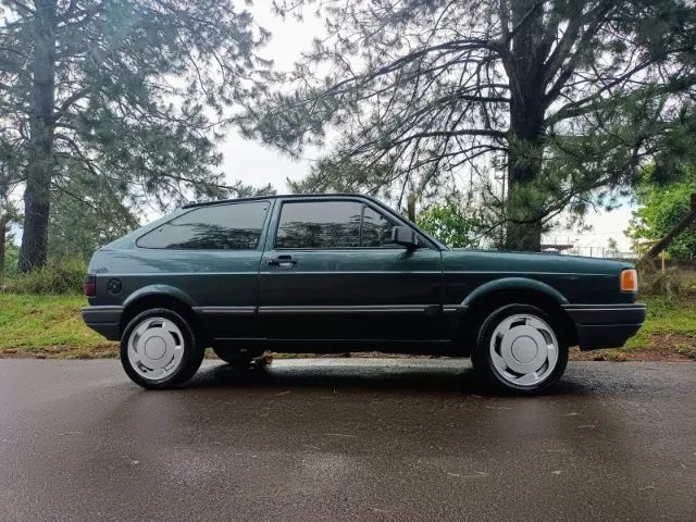 Volkswagen Gol GTS 1.8s 1994 - Verde Pinus