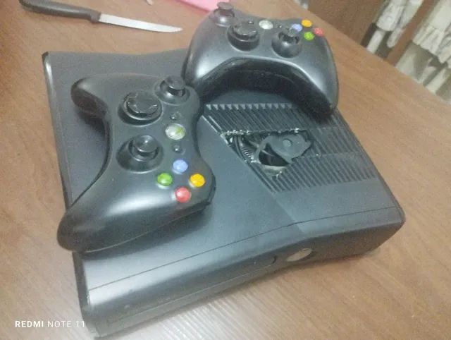 Xbox 360 Slim Ltu+ Kinect + 2 Controles - Roda Qualquer Jogo