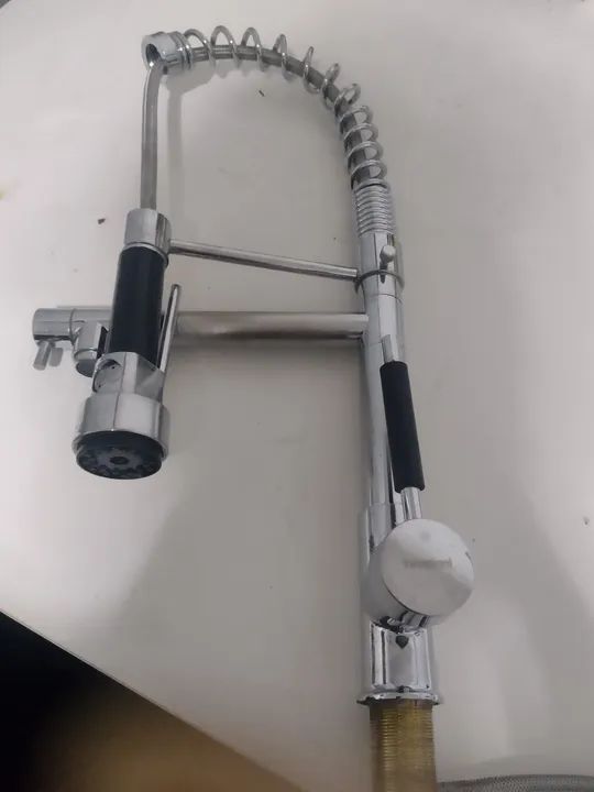 Torneira de Cozinha com Bica Móvel - Cromada - Foto 3