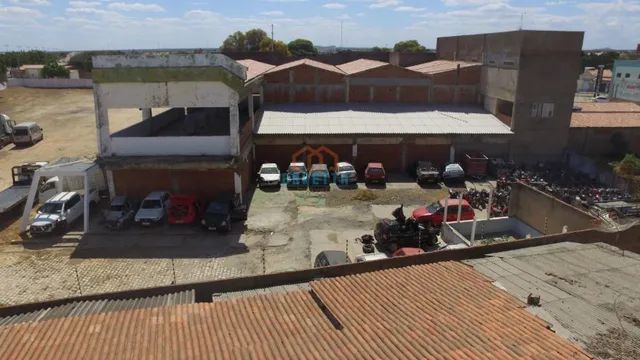 CÓD: 2017. Terreno com Lojas e Prédio Comercial com área de 10.532 m² para Venda!   - Foto 3