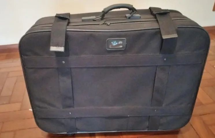 MALA PRETA PRIMÍCIA 