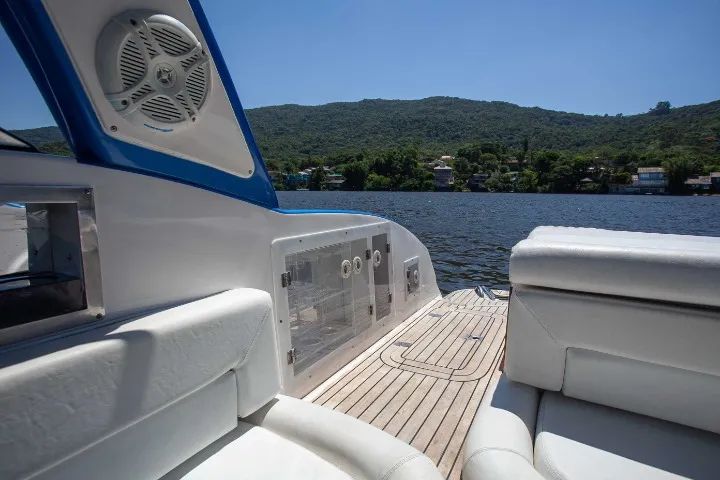 Evolve 265 CAB, Lancha LINDA, Bem Cuidada, Nova Pintura, Um Dono Só - Foto 7