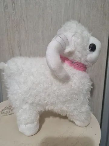 Carneirinho de pelúcia  - Foto 3
