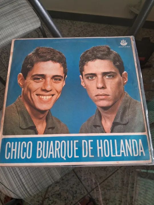 Primeiro Álbum Chico Buarque. 