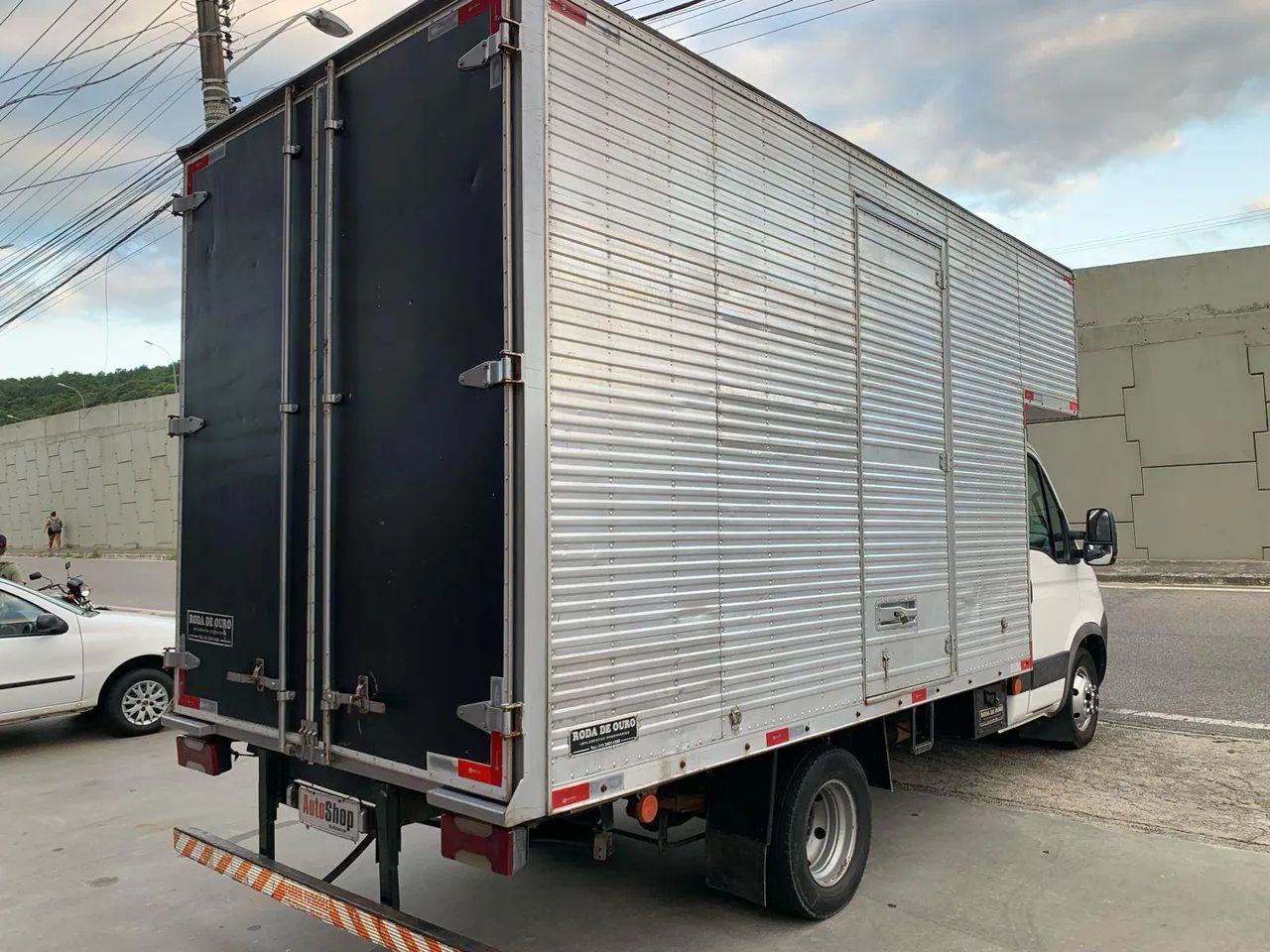 DAILY CHASSI 55C16 BAÚ  BRANCA 2008/2008 - Foto 6