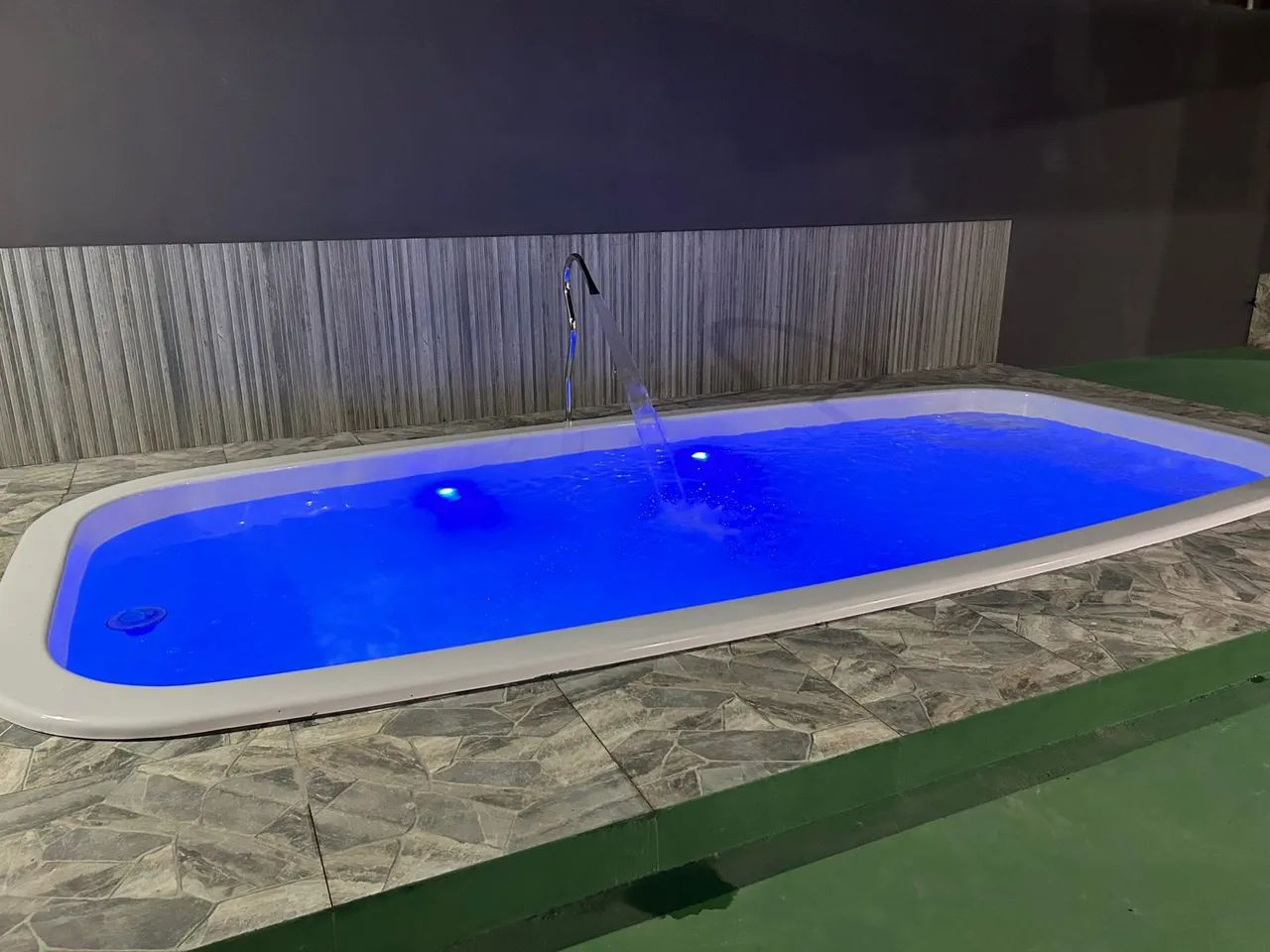 Alugo Espaço para eventos, festa e aniversário. Piscina e mini parque infantil.