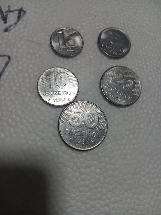 Moedas antigas do Brasil - Cruzeiros - Foto 3