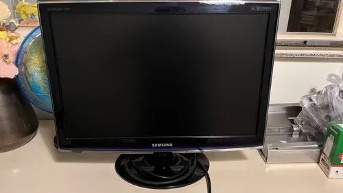 Monitor Samsung 22" T220  - Foto 2