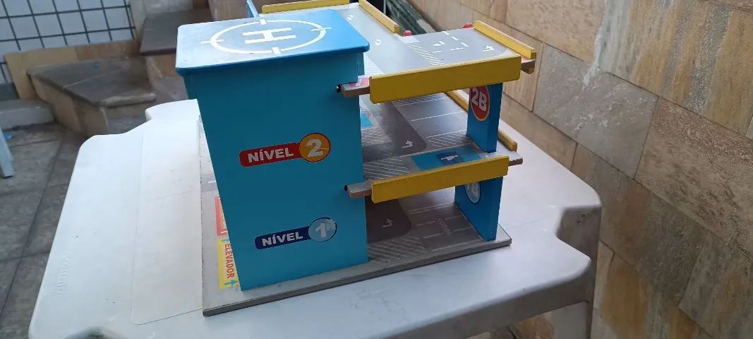 Posto de Gasolina Garagem de Madeira Brinquedo Raro! - Foto 5