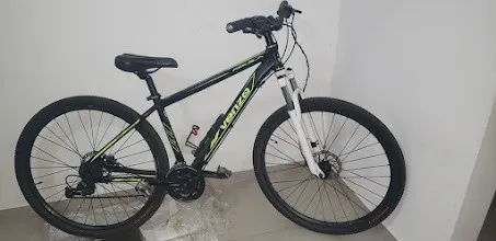 Bike Venzo Aquila Alloy 6061 Aluminio Aro 29 Shimano Preta  Neon semi nova