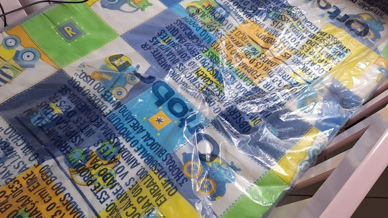 Berço completo juntamente com colchão.  - Foto 4
