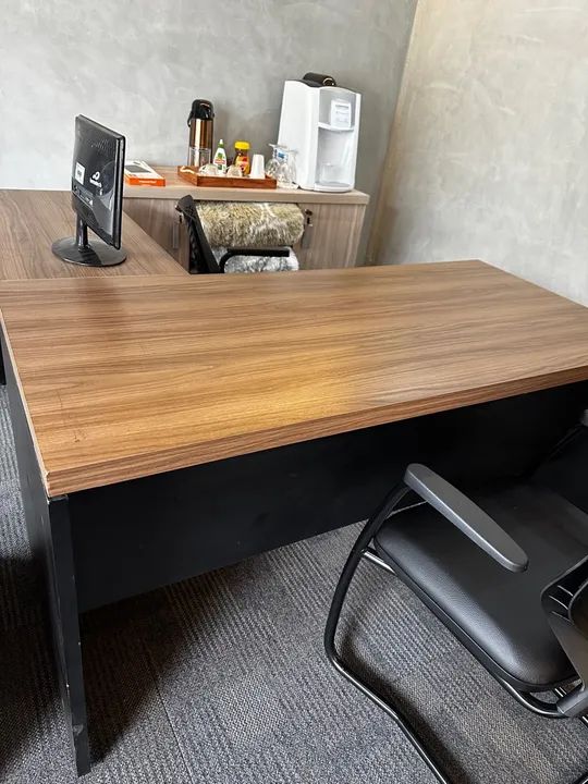 Mesa em L 1.50x1.60 - Escritório Giratória com Rodinhas