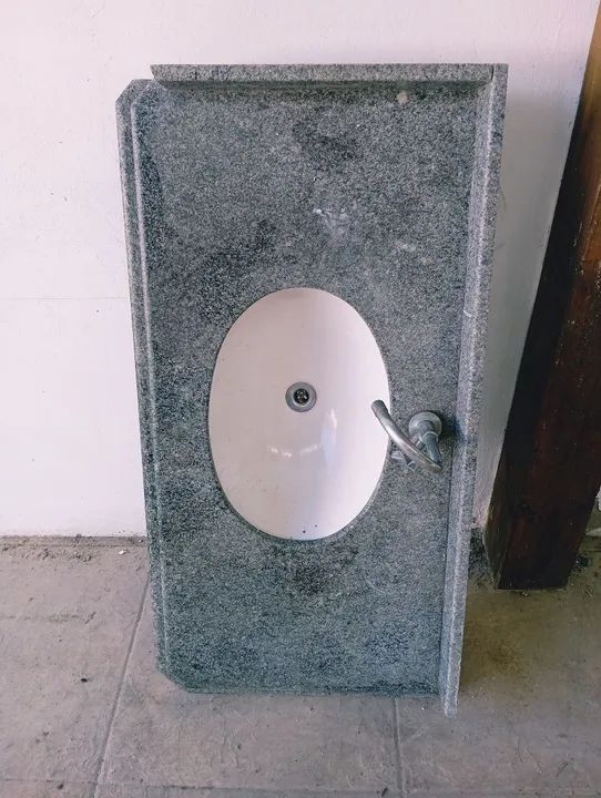 Pia de banheiro completa