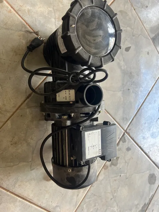 Bomba para Piscina - nova nunca usada Perfeitamente
