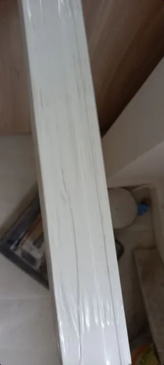 Rodapé de poliestireno Branco - 2,40m (2) - Foto 5