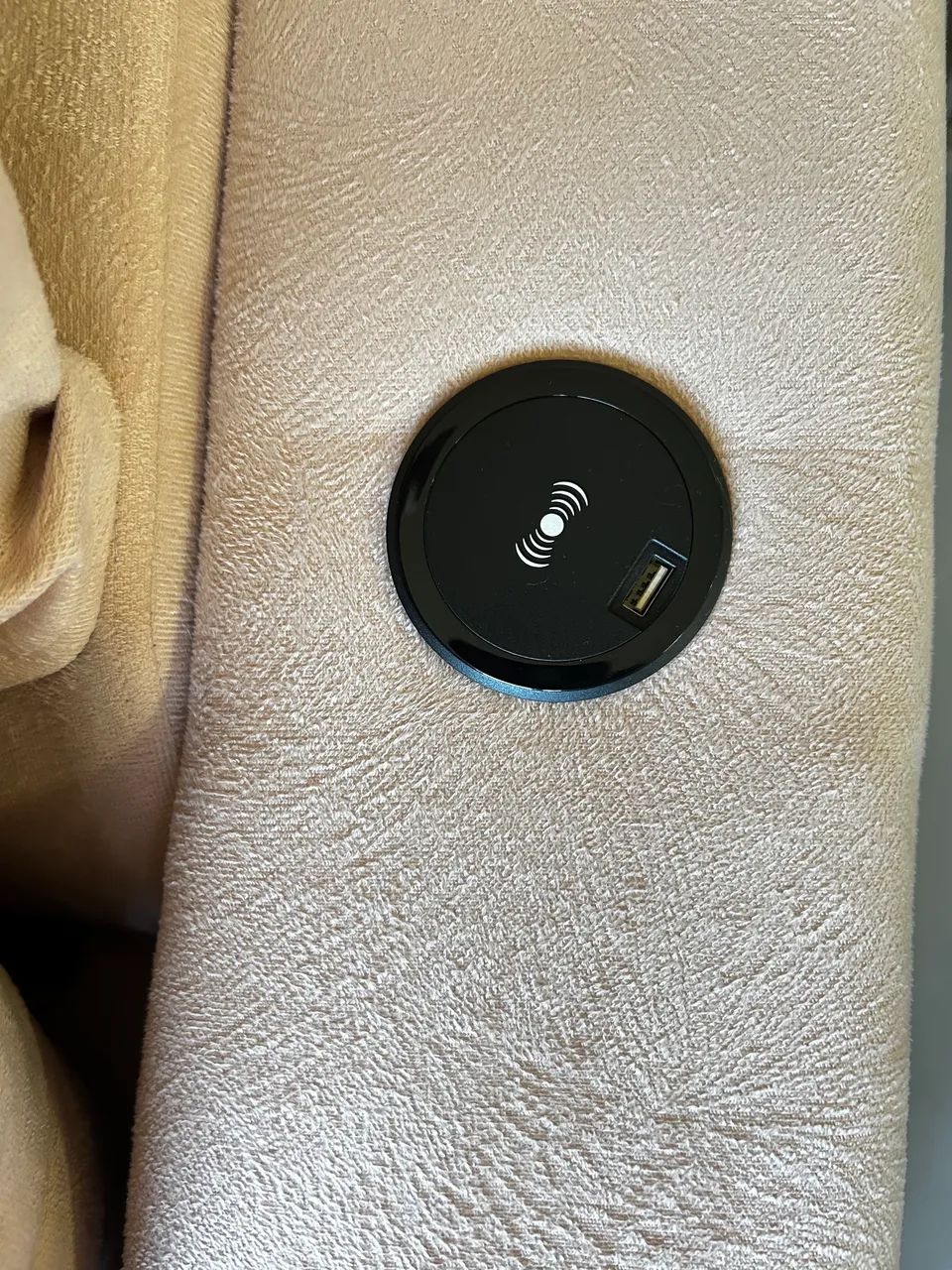 Sofá em linho rosê  - Foto 2