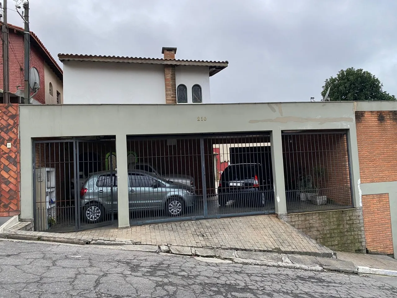 Imperdível Sobrado à Venda em São Paulo-SP, Vila das Belezas: 4 Quartos, 1 Suite, 1 Sala,