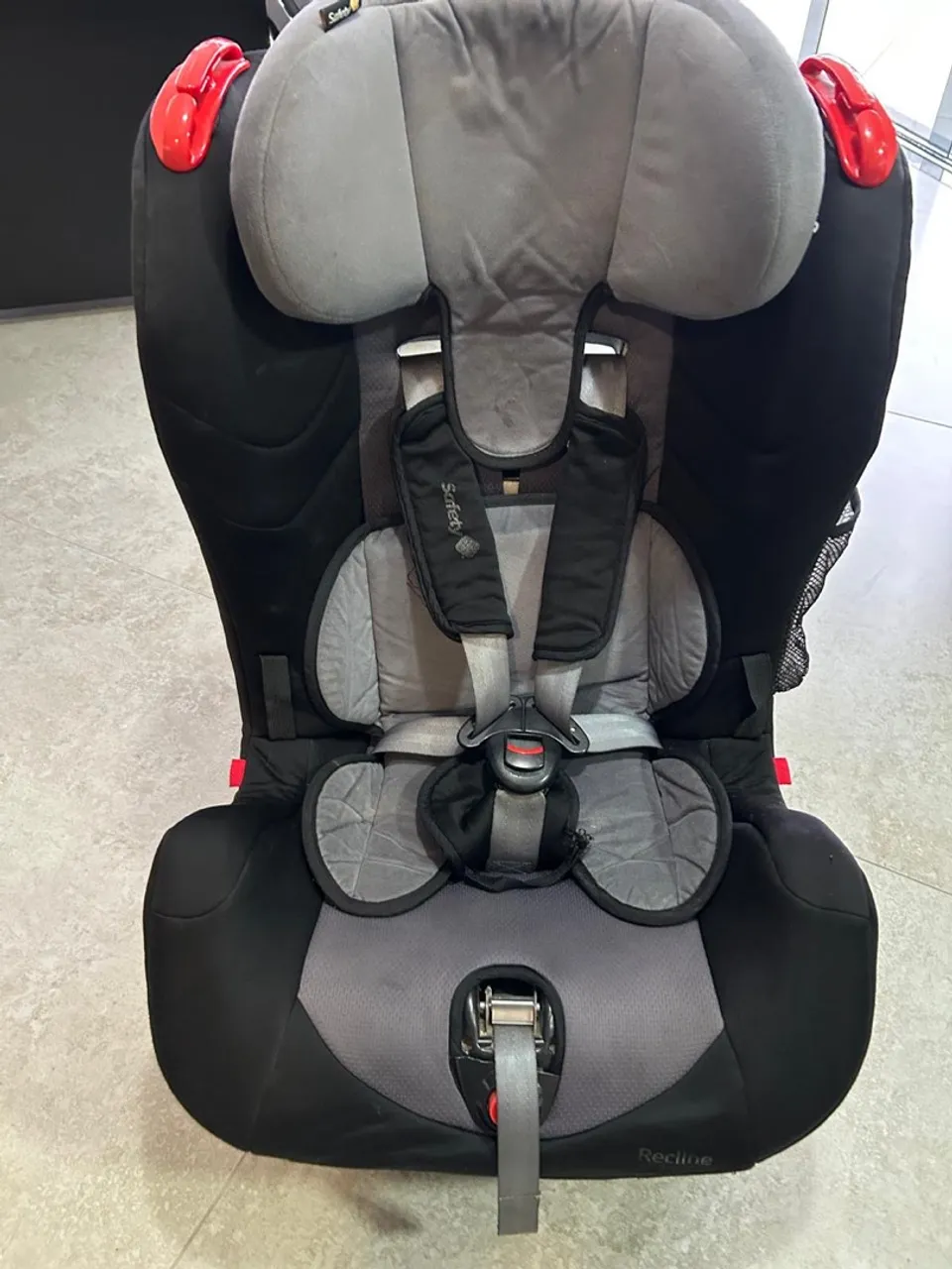 Cadeirinha para carro Safei