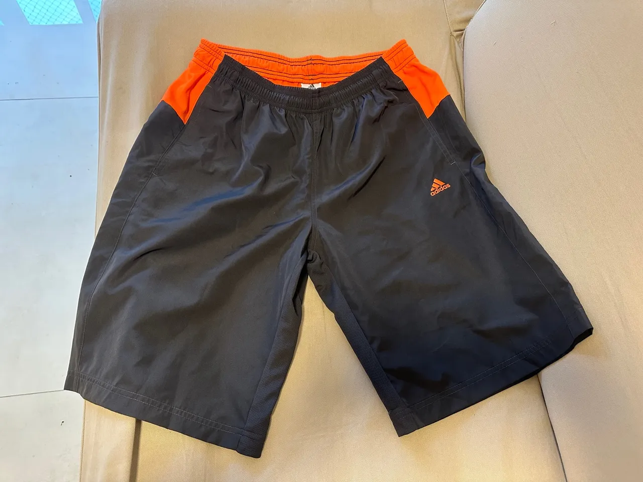Combo 3 Bermudas esportivas em Excelente Estado - R$120 pelas 3 - Conforto e Estilo
