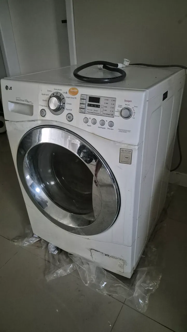 Máquina de Lavar LG Direct Drive 10kg