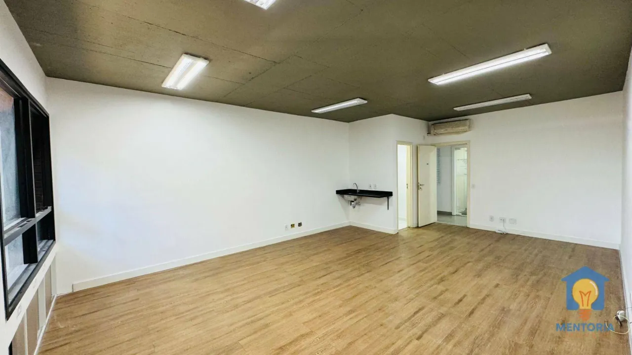Sala para Alugar, 41 m² por R$ 2.841/mês - Granja Viana - Cotia/SP